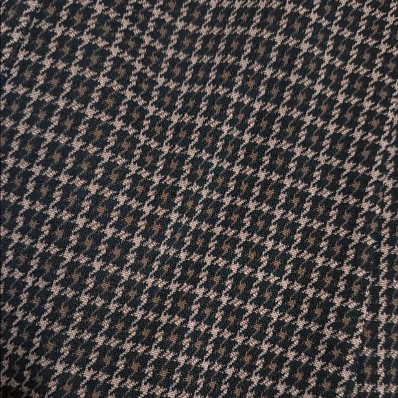 Women's Black and Pink Plaid Jacket‎ - Picture 6 of 6